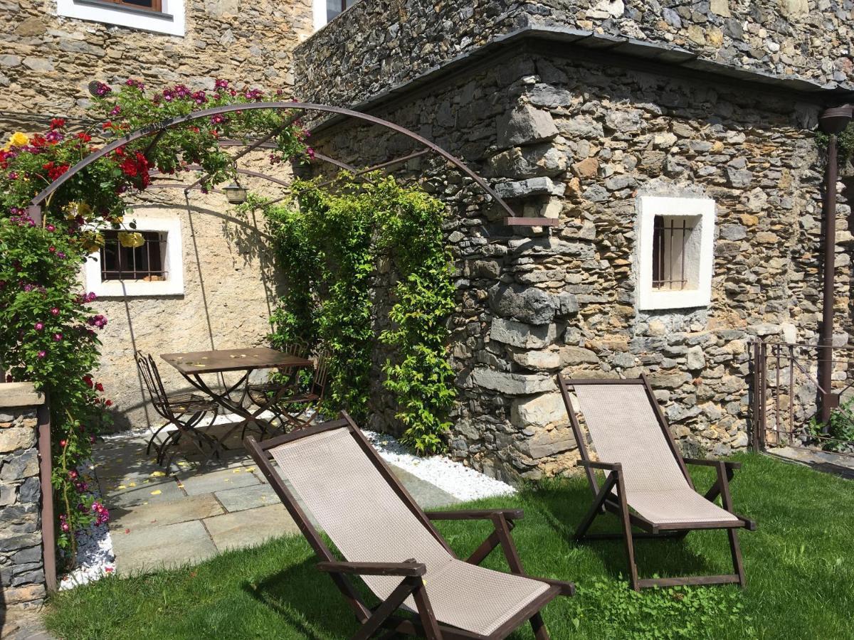 La Casa Dei Nonni Castelbianco Bed & Breakfast Colletta Exterior photo